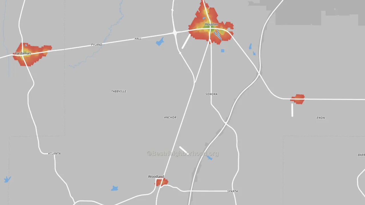 Walk Grade map of Woodland, MS, walkable areas in green and car-dependent areas in red
