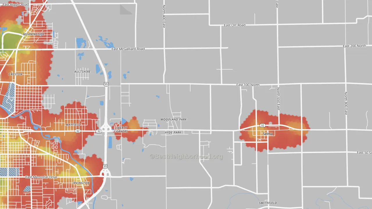 Walk Grade map of Woodland Park, IN, walkable areas in green and car-dependent areas in red
