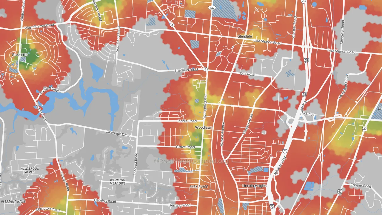 Walk Grade map of Woodlawn, OH, walkable areas in green and car-dependent areas in red