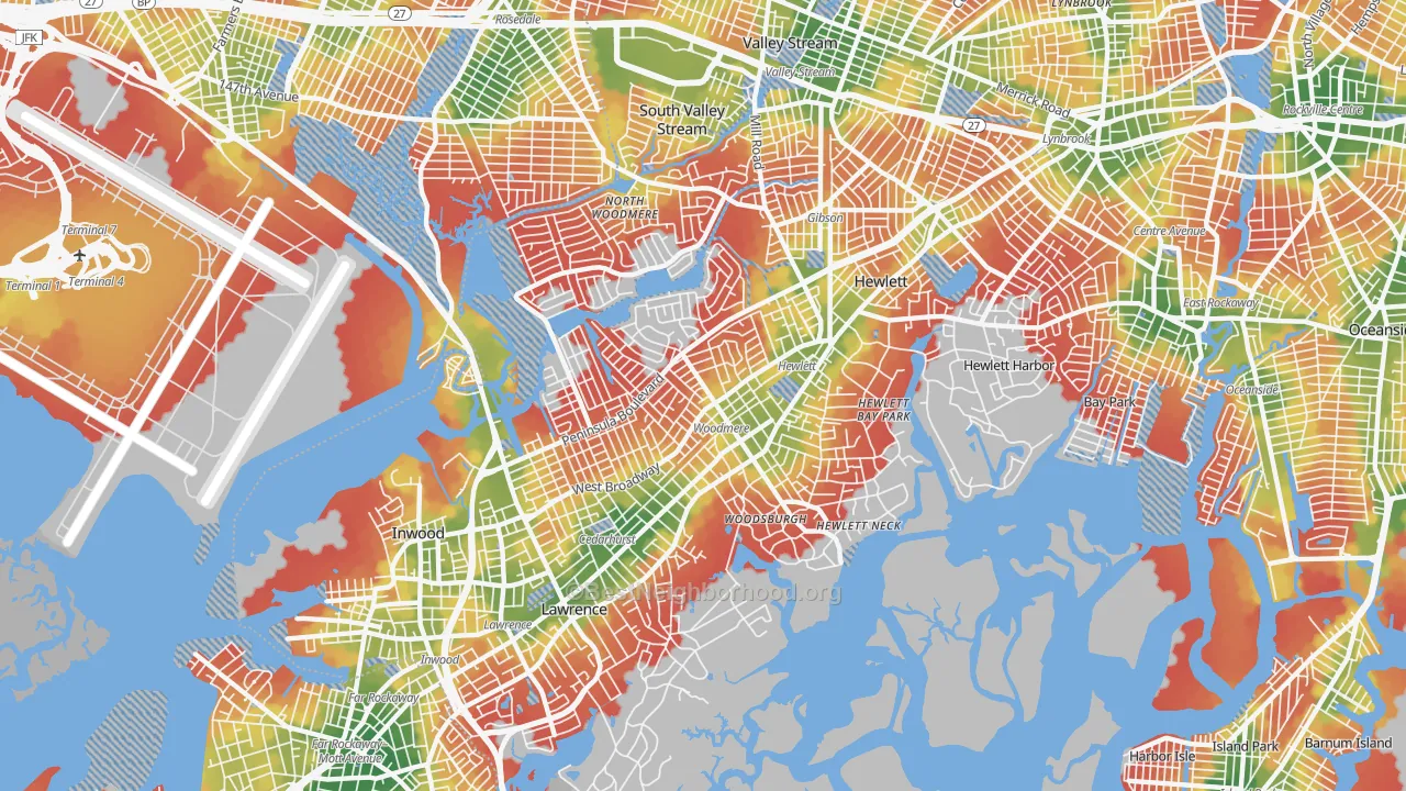 Walk Grade map of Woodmere, NY, walkable areas in green and car-dependent areas in red