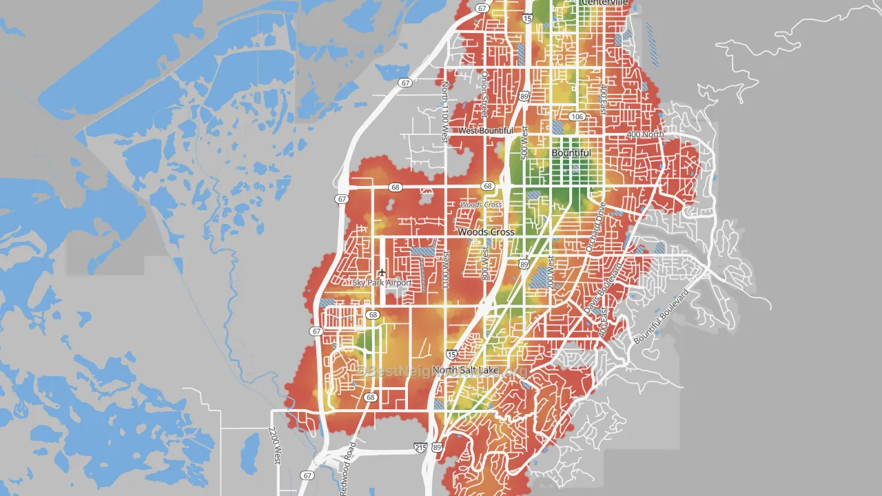 Walk Grade map of Woods Cross, UT, walkable areas in green and car-dependent areas in red