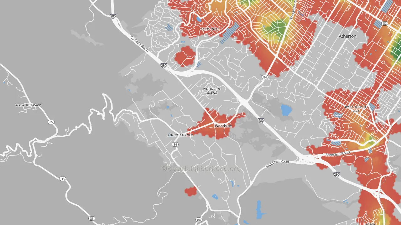 Walk Grade map of Woodside, CA, walkable areas in green and car-dependent areas in red