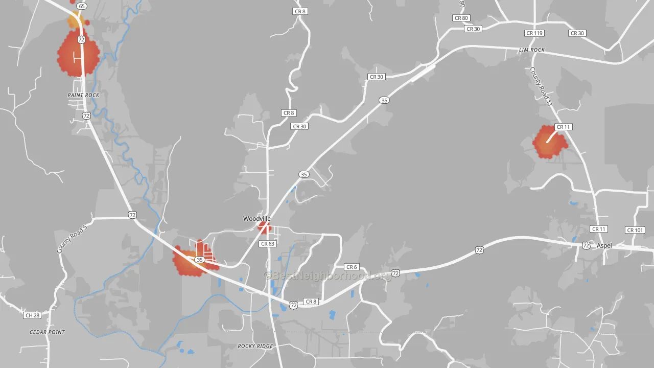 Walk Grade map of Woodville, AL, walkable areas in green and car-dependent areas in red