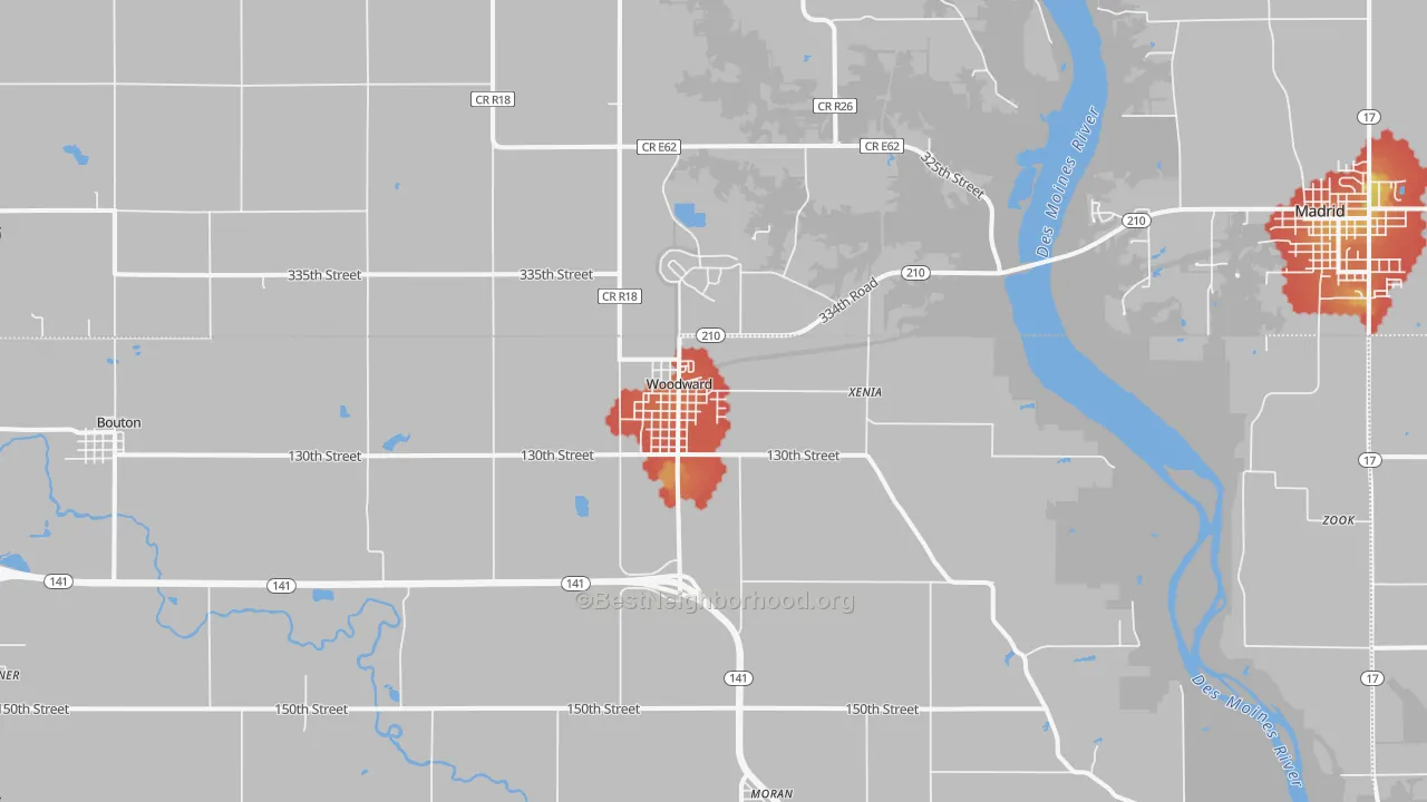 Walk Grade map of Woodward, IA, walkable areas in green and car-dependent areas in red