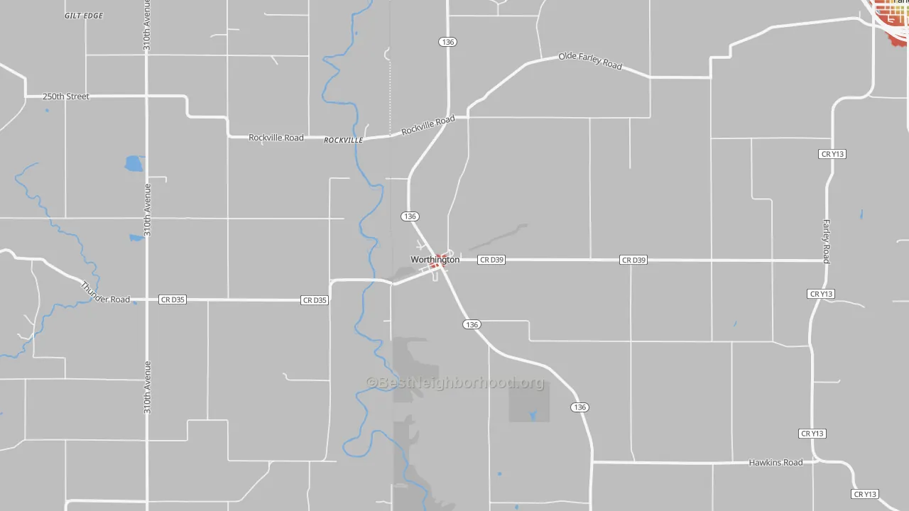 Walk Grade map of Worthington, IA, walkable areas in green and car-dependent areas in red