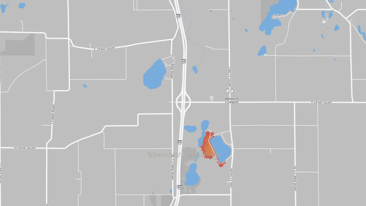 Walk Grade map of Wrights Corners, MI, walkable areas in green and car-dependent areas in red