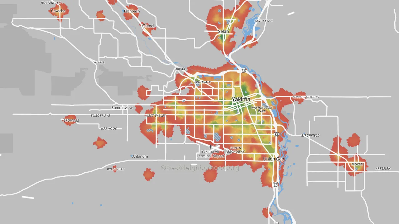 Walk Grade map of Yakima, WA, walkable areas in green and car-dependent areas in red