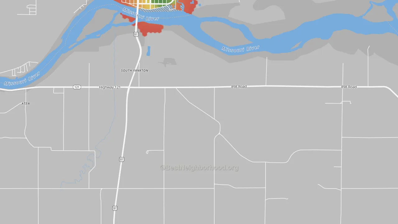 Walk Grade map of Yankton, NE, walkable areas in green and car-dependent areas in red
