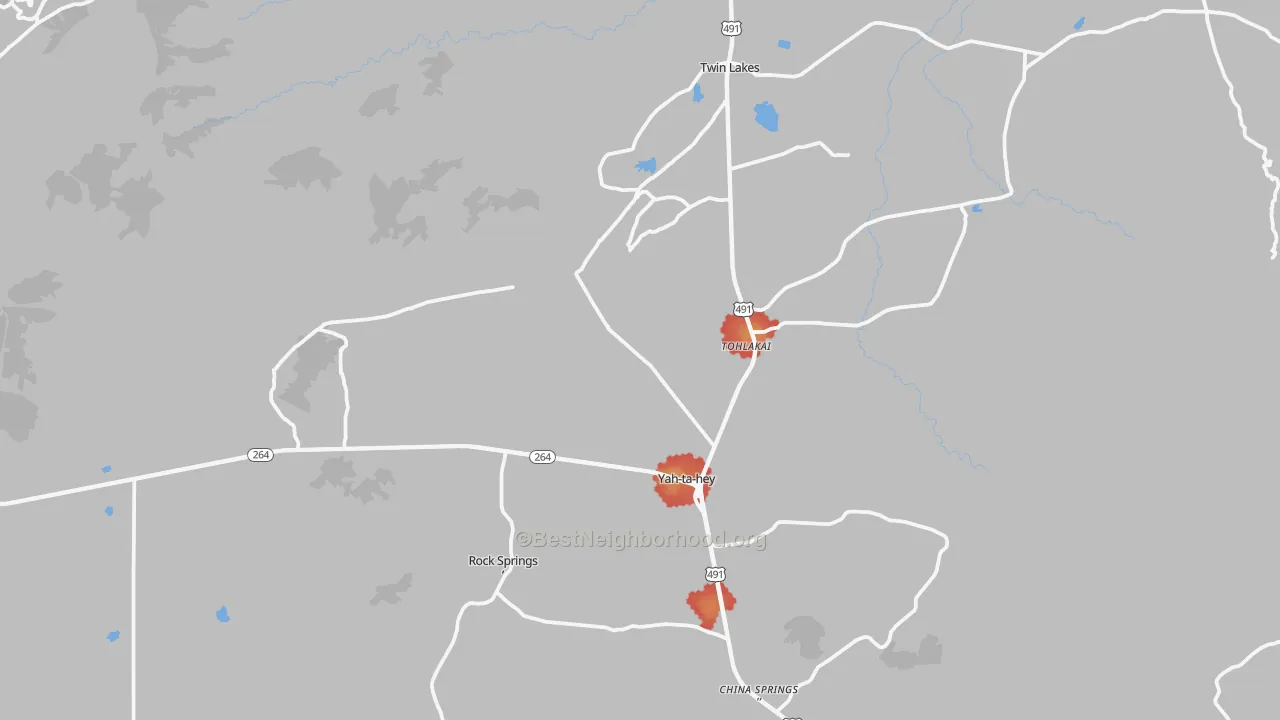 Walk Grade map of Yatahey, NM, walkable areas in green and car-dependent areas in red