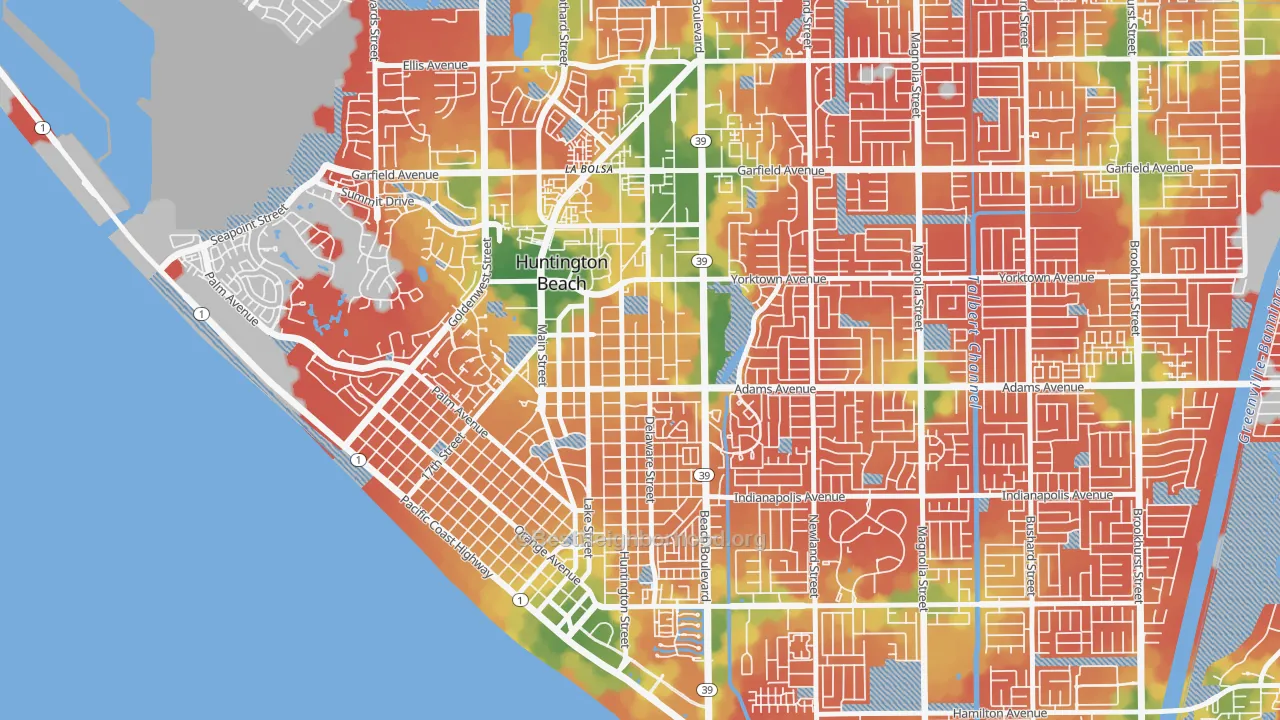 Walk Grade map of Yorktown, Huntington Beach, CA, walkable areas in green and car-dependent areas in red