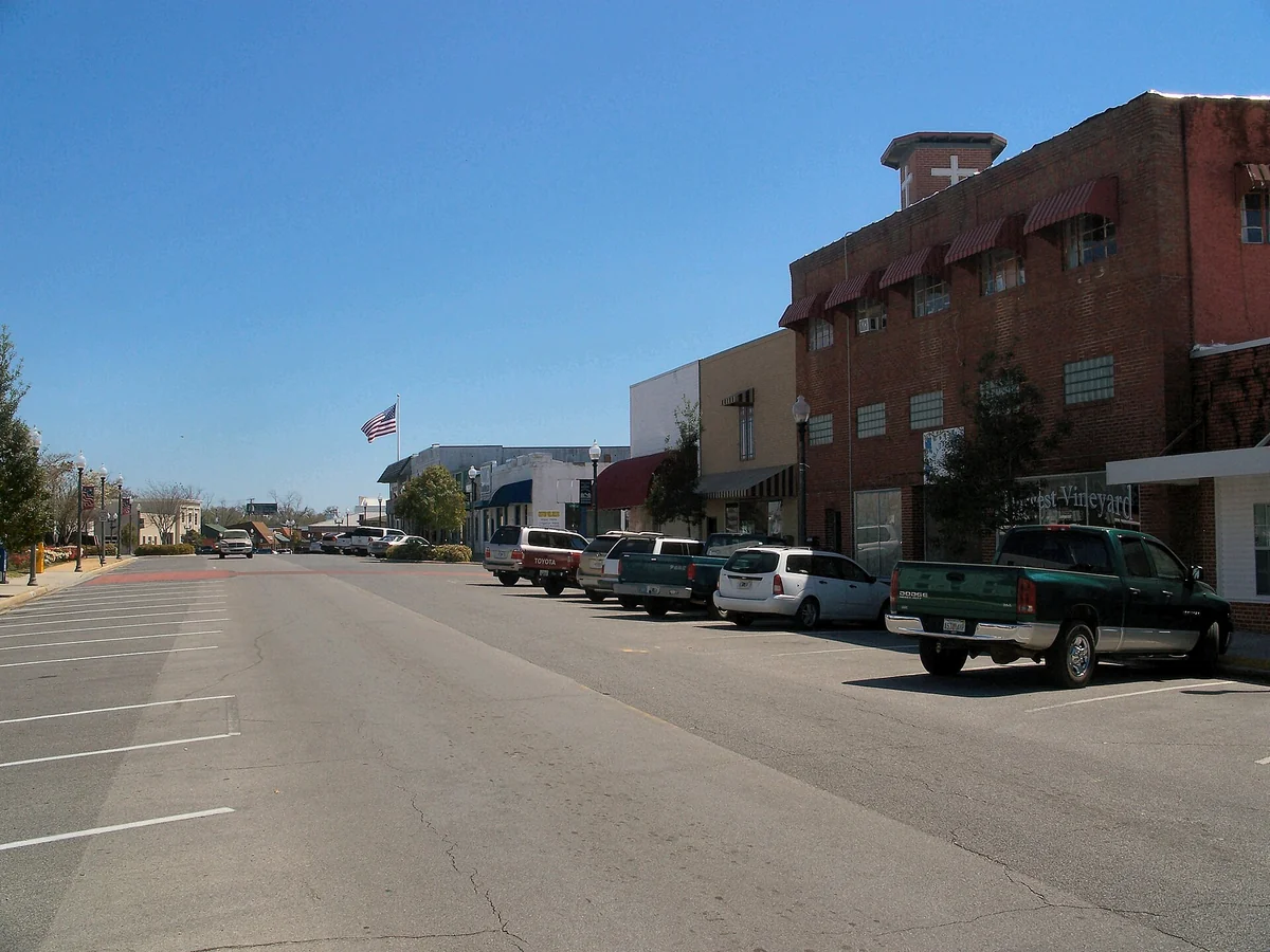 Crestview, Florida : Part of the Crestview Commercial Historic District